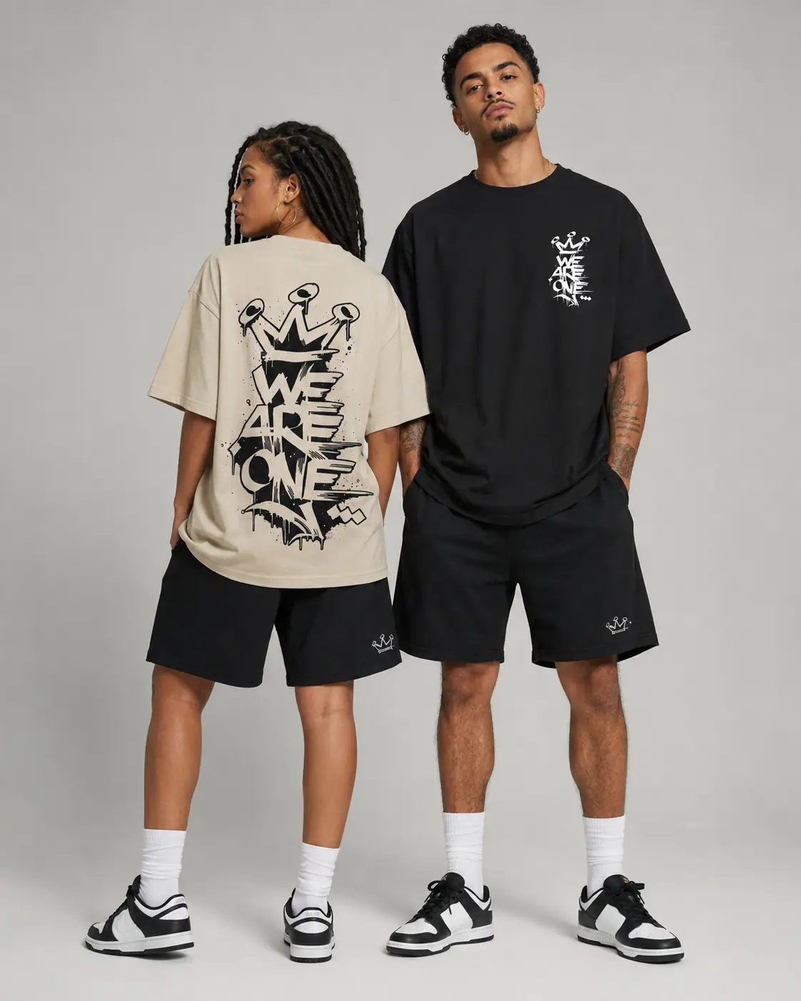 Présentation face et dos des t-shirts streetwear WE ARE ONE